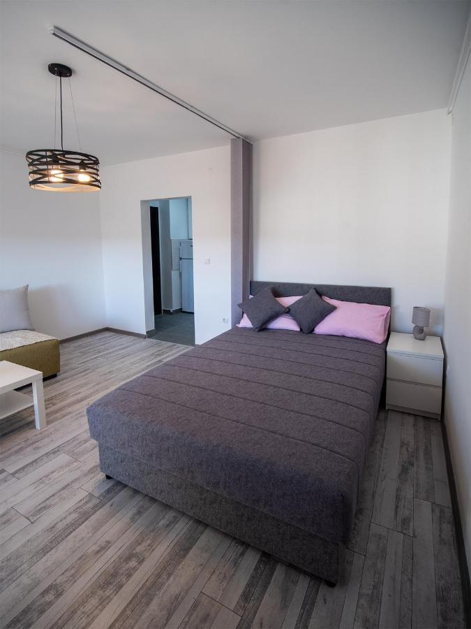 Апартаменты Apartman Sara Нови-Сад Экстерьер фото