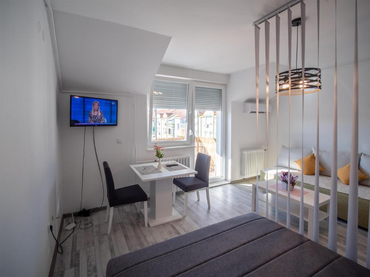 Апартаменты Apartman Sara Нови-Сад Экстерьер фото